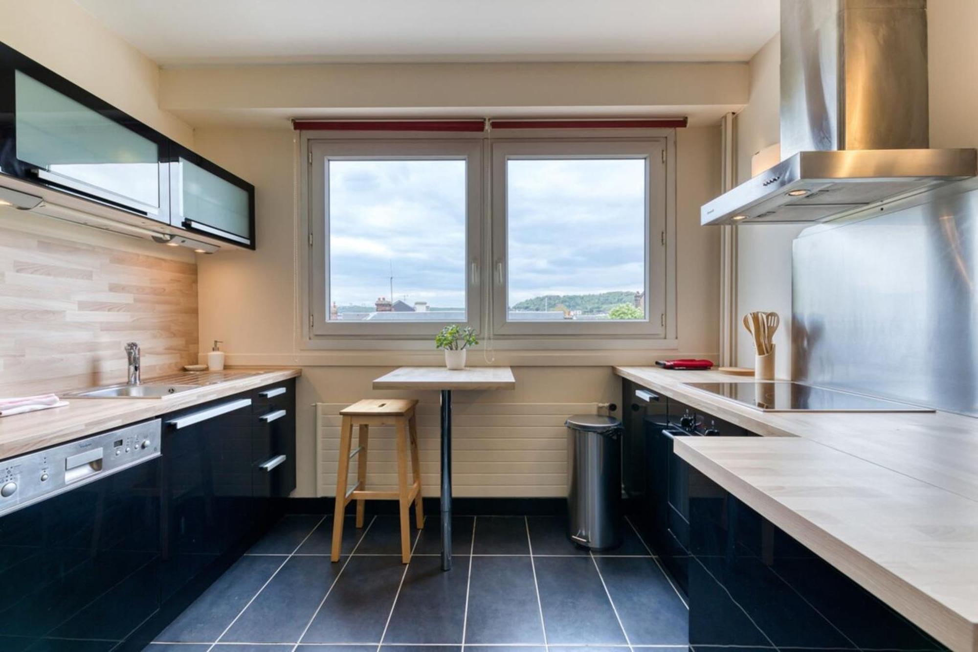 Apartament Francoise F5 Avec Parking Rouen Zewnętrze zdjęcie